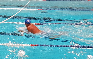 Eric en pleine action au 100 brasse