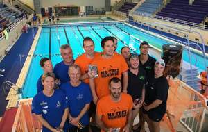 Relais 4x50 NL
Eric, Karine, Soizic et Michel sur la 2è marche