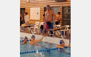 Le relais 4x50 NL en R4 remporte la 1ère place avec Eric, Bernard, Marie et Nathalie